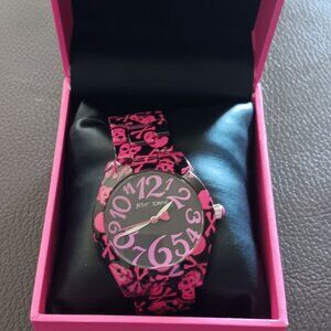 Betsey Johnson Hot Pink Skull Watch Used (New Battery)